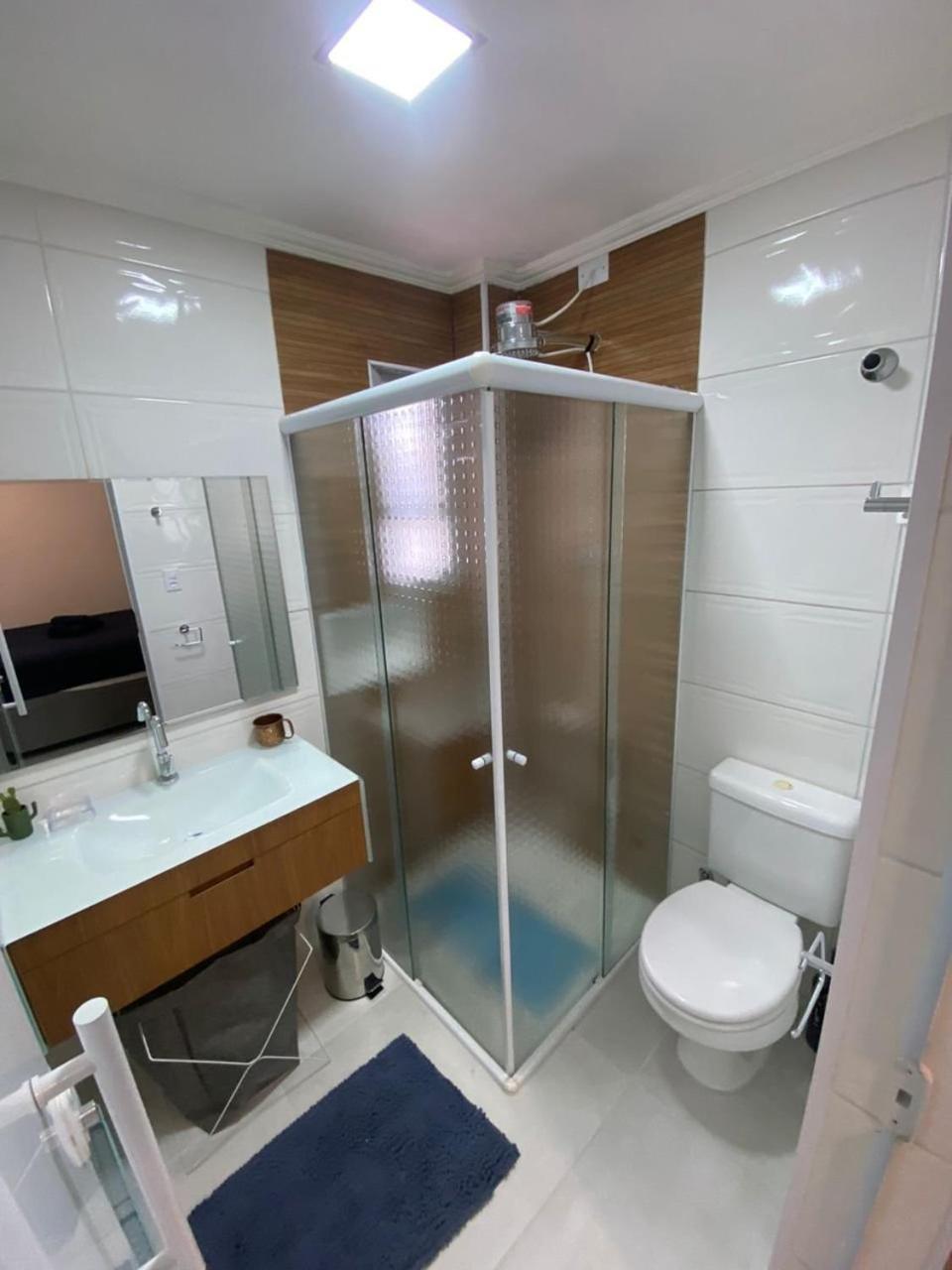 Canto Forte- Suite C/Varanda - Ate 5 Hospedes- Garagem - Wi Fi E 200 Metros Da Praia, 50 Metros Da Av Gastronomica Da Pg Praia Grande (Santos) Exterior foto